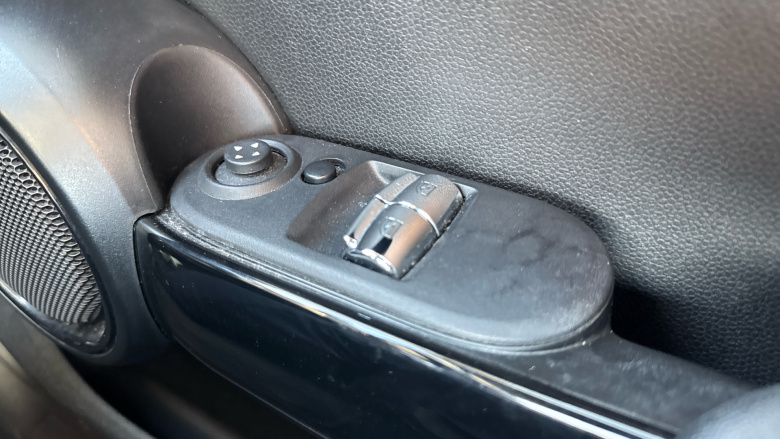 MINI Hatchback 1.5 Cooper Sport 3dr Petrol Hatchback